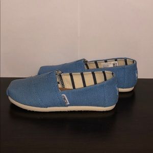 Blue Toms for Toddler. Size 12Y BRNAD NEW!